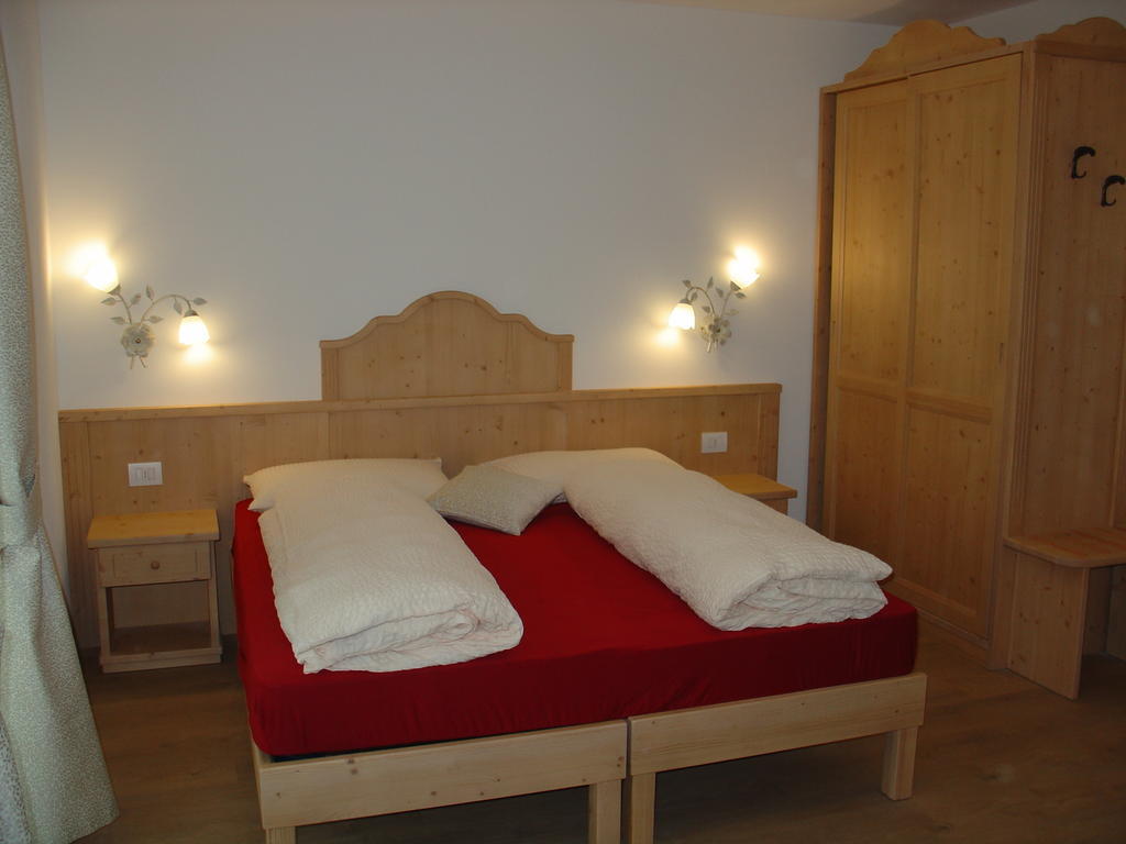 Cloz Agritur Al Canyonヴィラ 部屋 写真